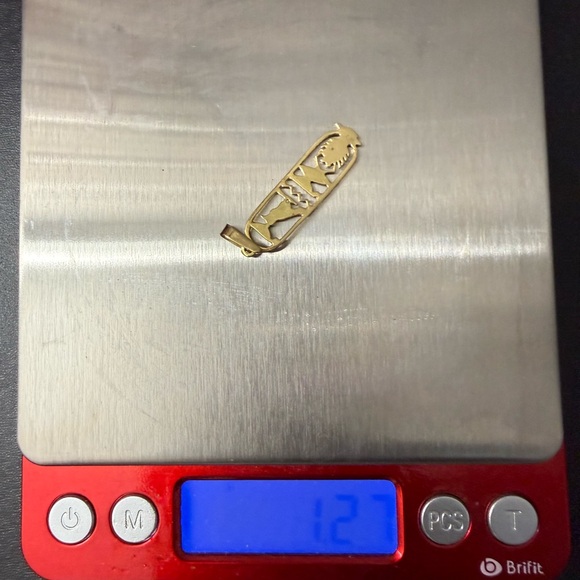 18K Gold Hieroglyphic Pendant - Picture 6 of 6